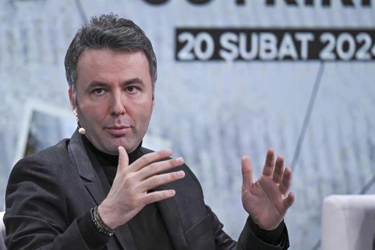 Mehmet Akif Ersoy'a tahliye vadedip rüşvet istediler! 4 kişi suçüstü yakalandı