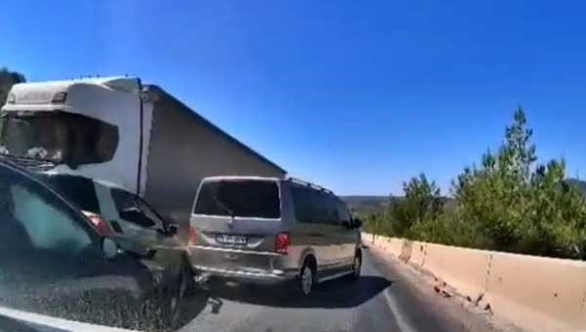 Milas'ta 5 Araçlı Zincirleme Kaza: 1 Yaralı