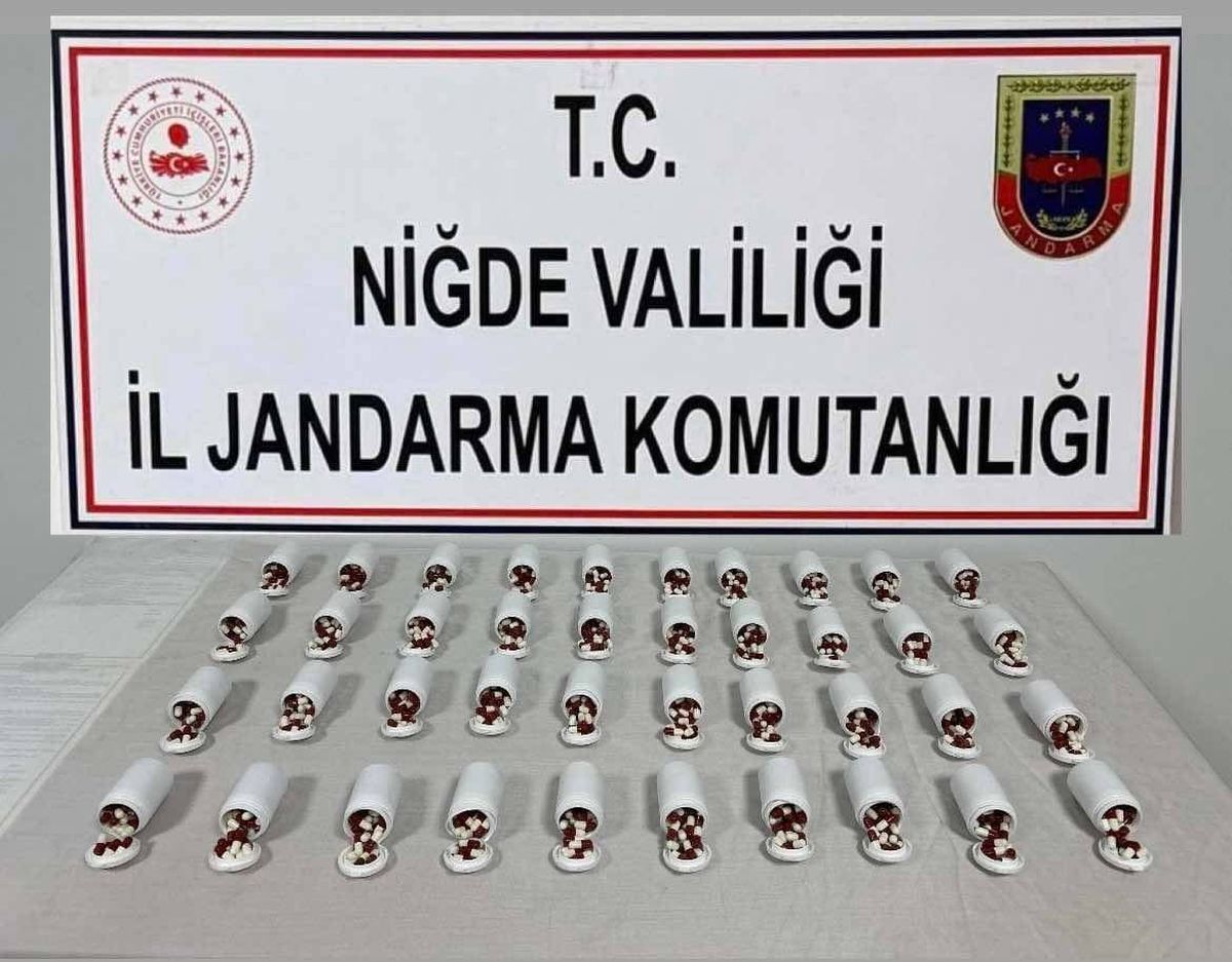 Niğde'de Otobüs Terminalinde Uyuşturucu Operasyonu: 2 Gözaltı