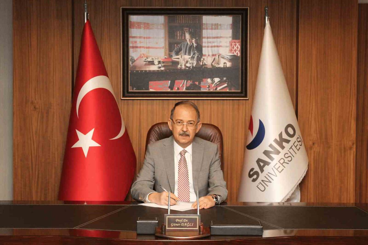 SANKO Üniversitesi Rektörü Dağlı'dan 30 Ağustos Zafer Bayramı Mesajı