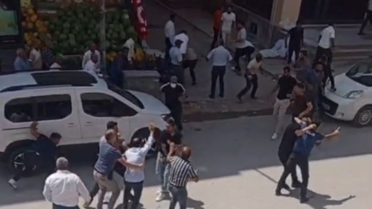 Van'da Aile Kavgasında 17 Tutuklama