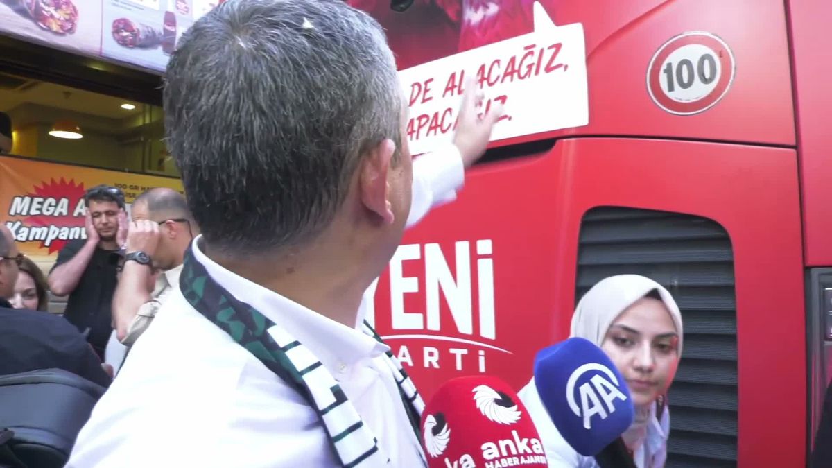 YENİ Parti'nin Bağışlarla Alınan Seçim Otobüsü İlk Durağı Kocaeli'nde