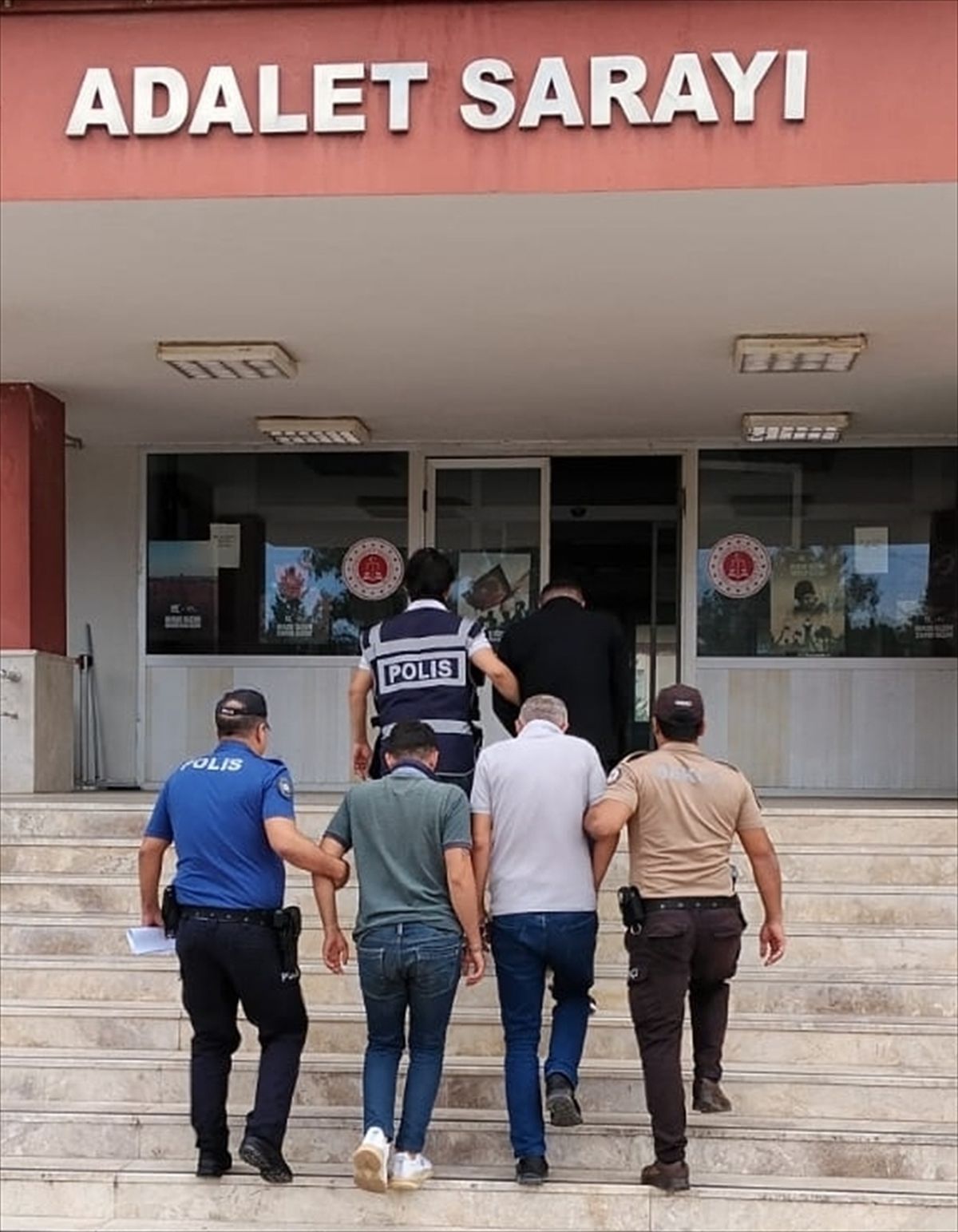 İmamoğlu'nda uyuşturucu operasyonu: 1 tutuklama