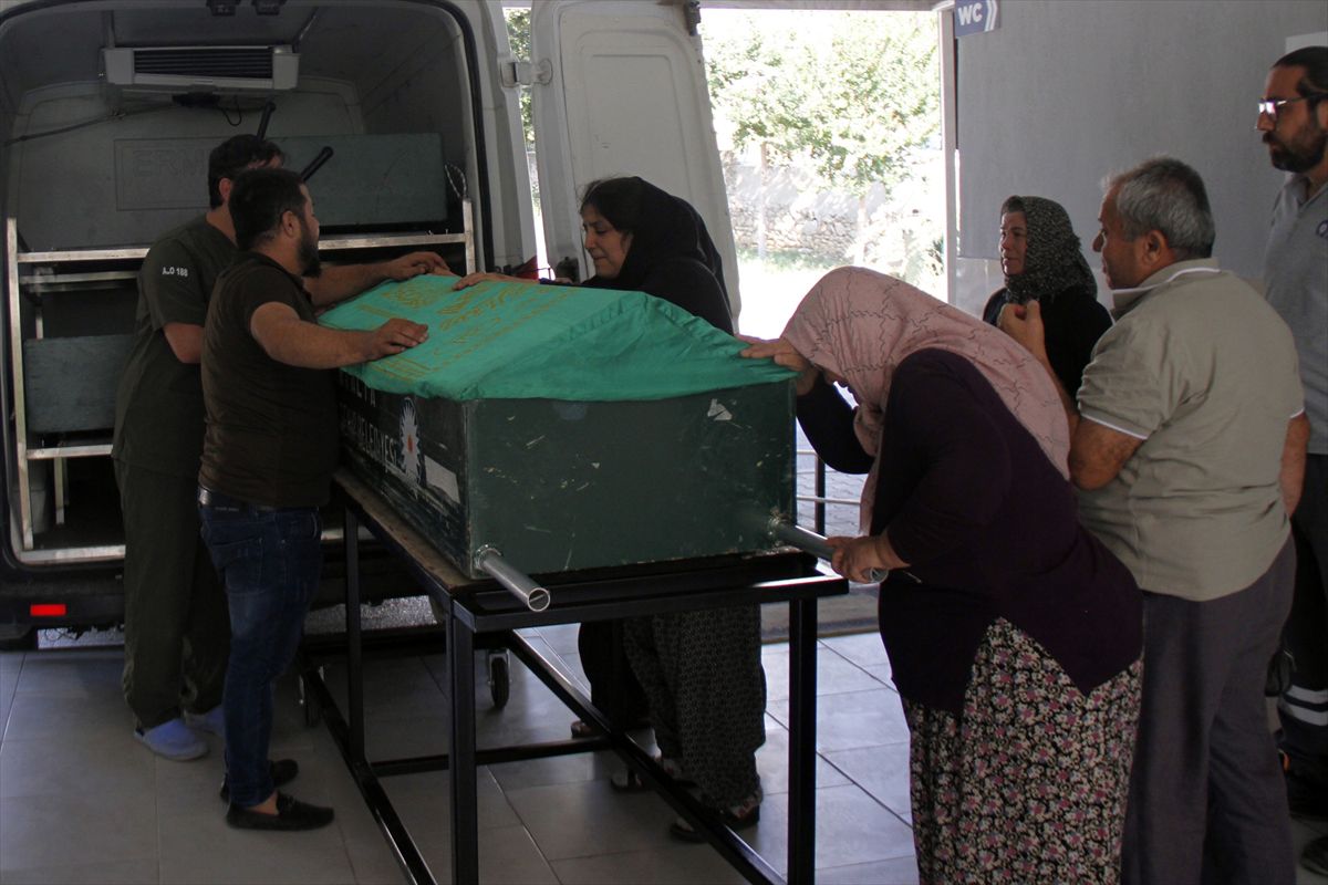 Servis Minibüsü Faciası: 1.5 Yaşındaki Çocuk Hayatını Kaybetti