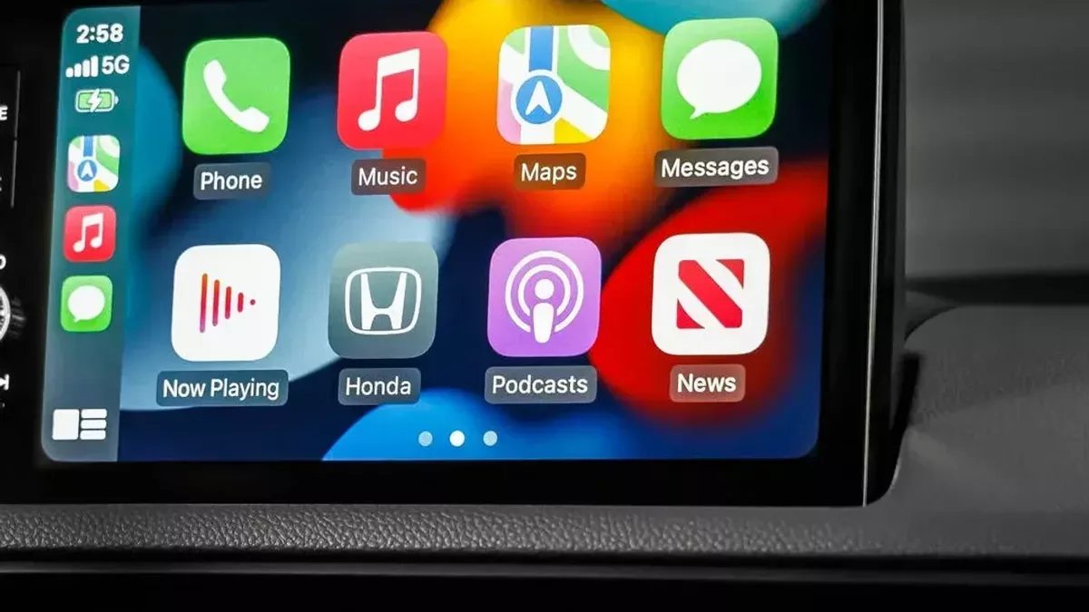 Apple CarPlay'e Yapay Zeka Destekli Chatbot Dönemi