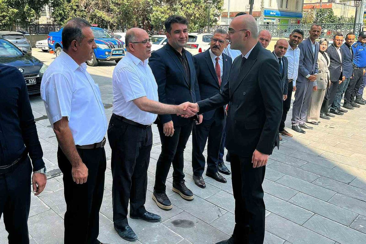 Araban'ın Yeni Kaymakamı Ferhat Salih Ceylan Görevine Şehit Ailesini Ziyaretle Başladı