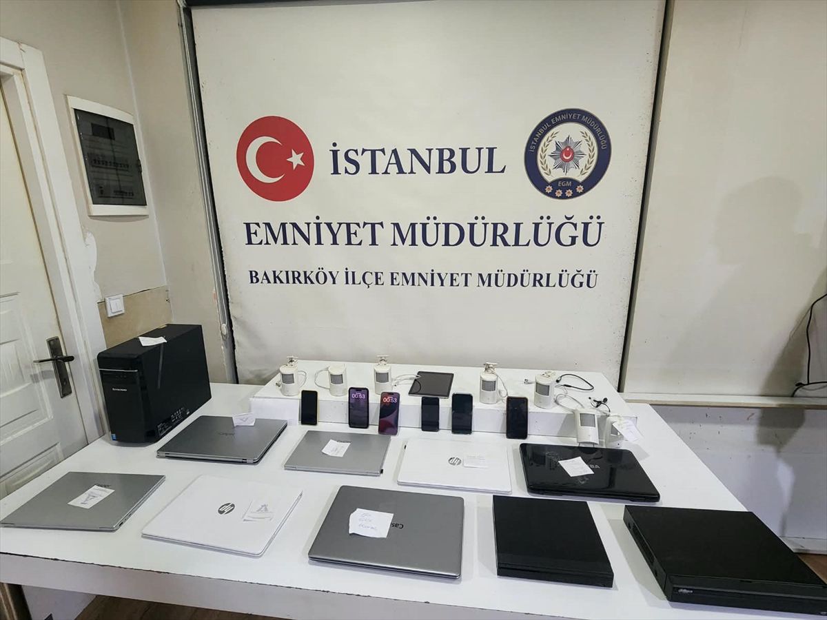 Güzellik merkezinde gizli kamera skandalı: 3 gözaltı