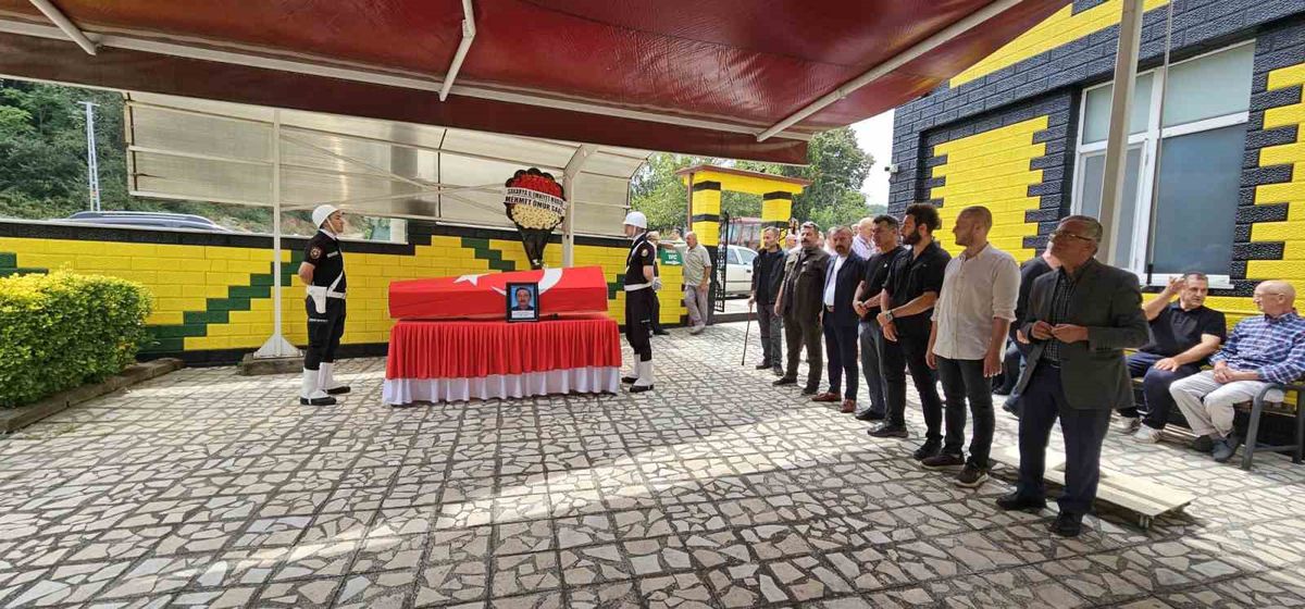 Emekli Baş Polis Son Yolculuğuna Uğurlandı