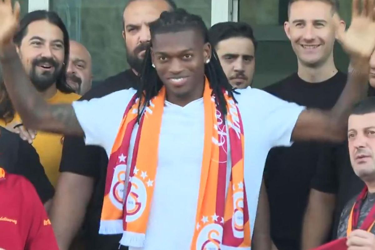 Galatasaray’ın yeni transferi Rafael Leao, İstanbul’da İşte ilk sözleri
