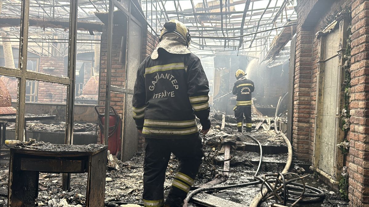 Gaziantep'te restoran yangını kontrol altına alındı