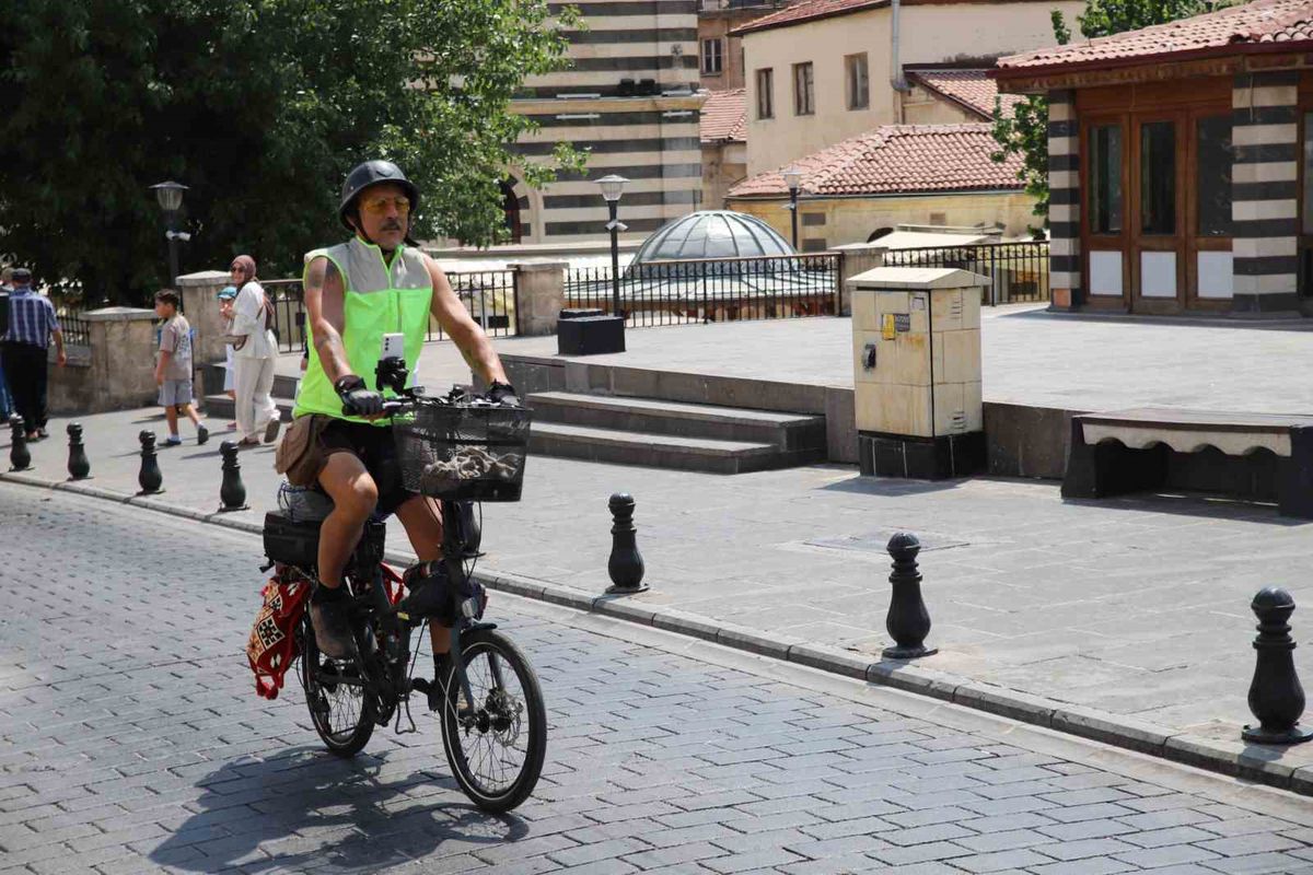 Antalya'dan Bisikletle Dünya Turu Hayali