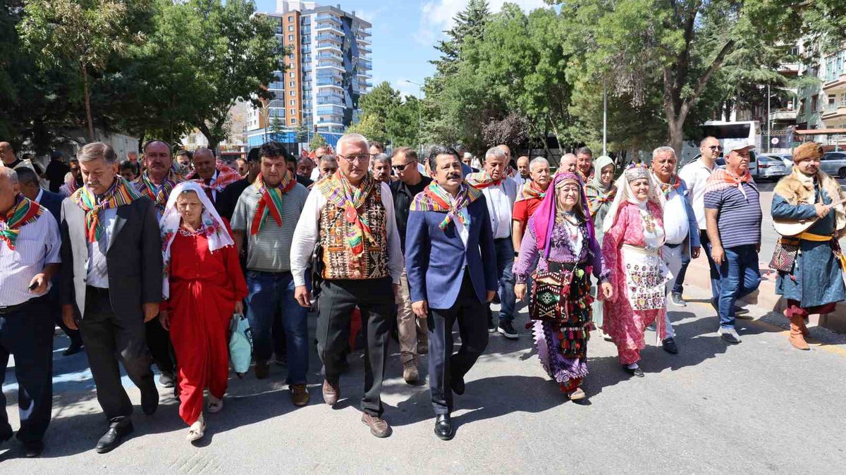 Kırşehir'de 8. Karacakurt Türkmen Toyu Coşkuyla Başladı