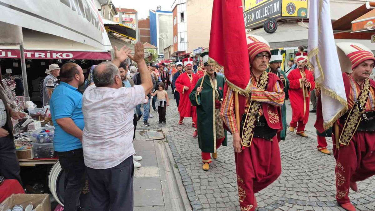 Yörük Yürüyüşü Coşkusu: Mehteran Karşılamasında Duygusal Anlar