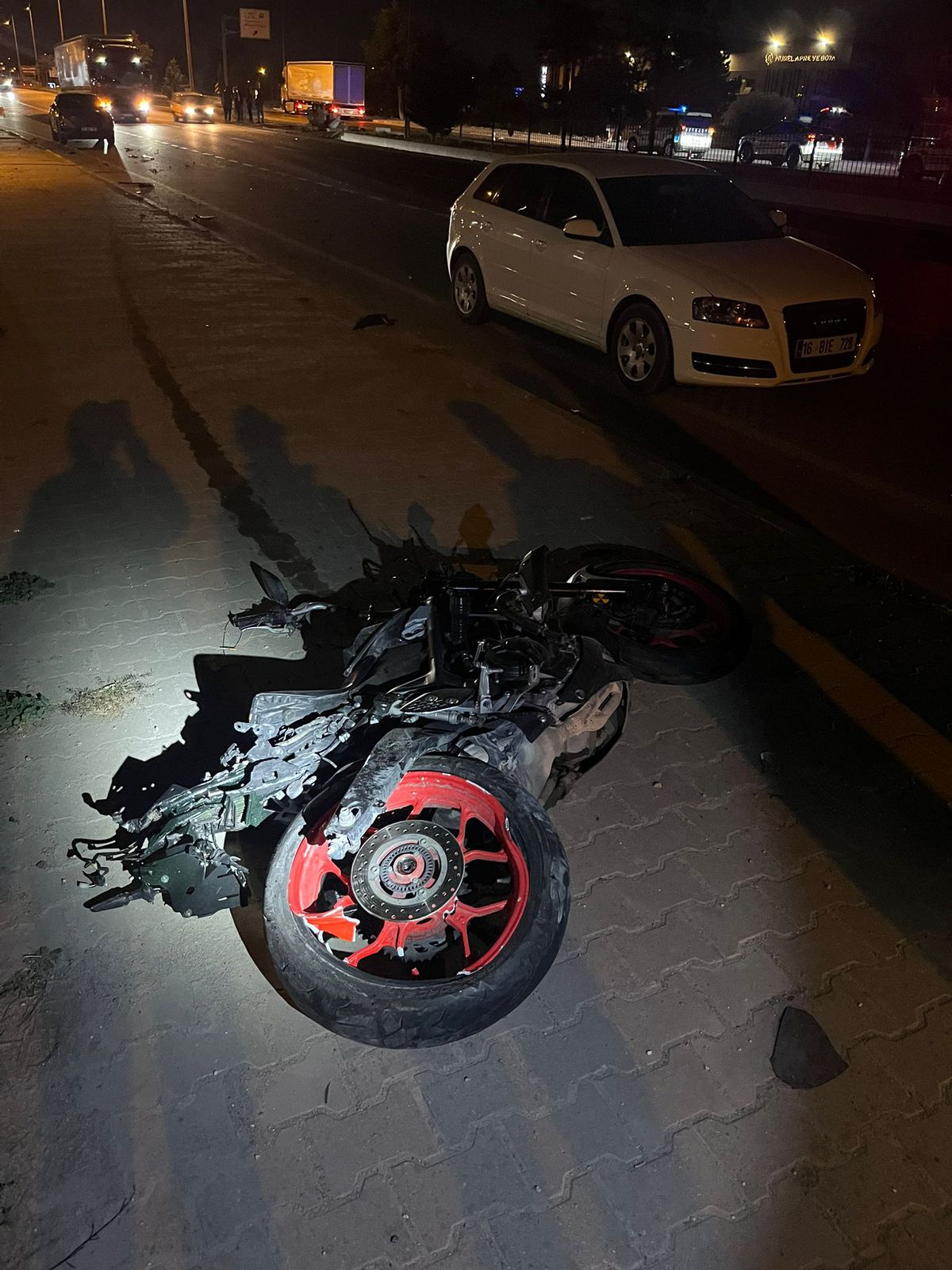 İnegöl'de Feci Kaza: Motosiklet Sürücüsü Hayatını Kaybetti