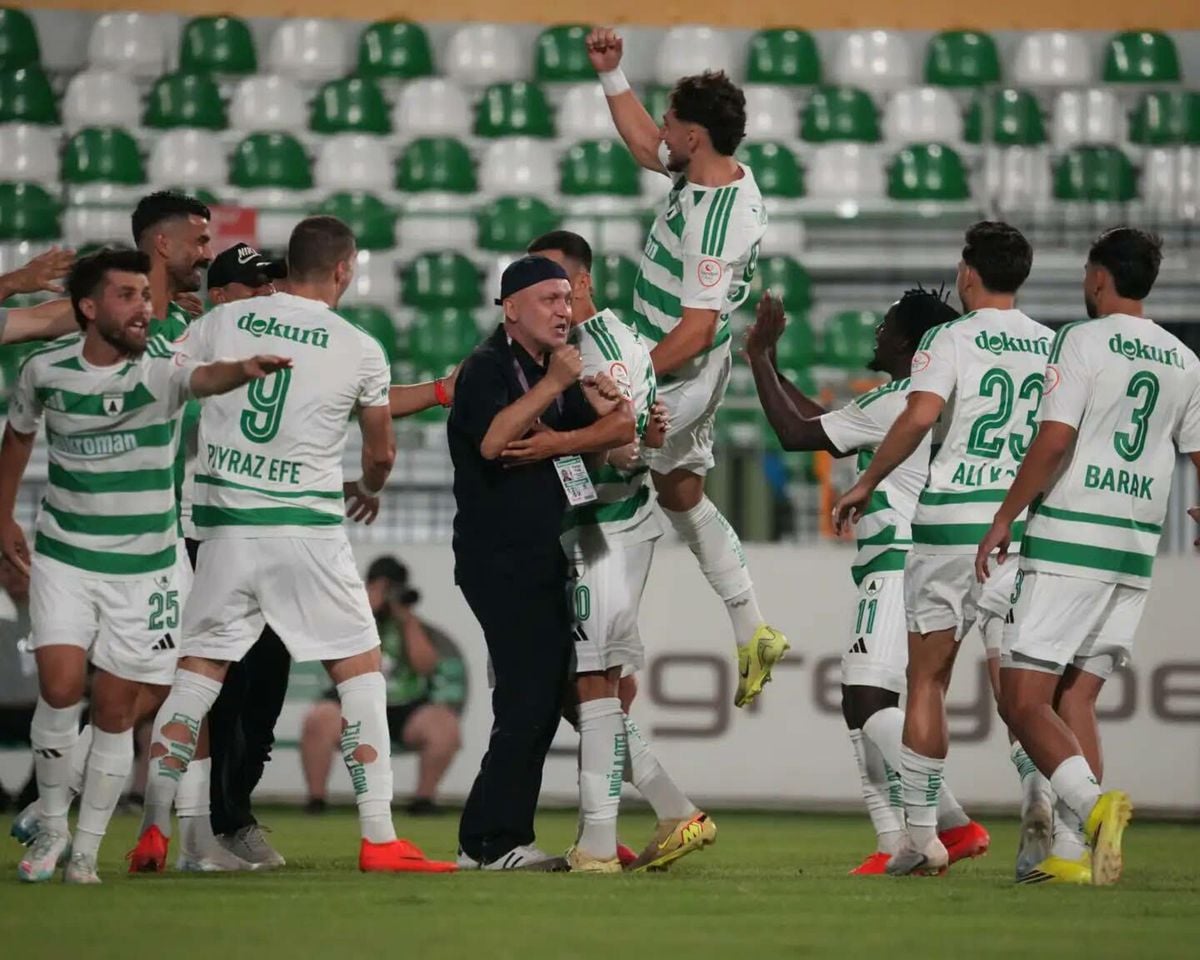 Muğlaspor tarihi bir ilki başardı: Boluspor'u 2-0 yendi