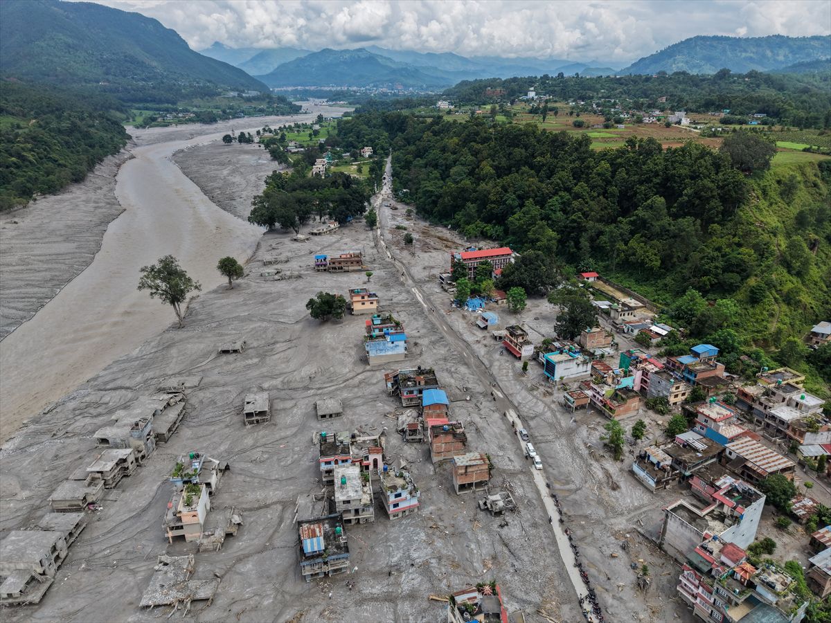 Nepal'de sel felaketi: Can kaybı 616'ya yükseldi