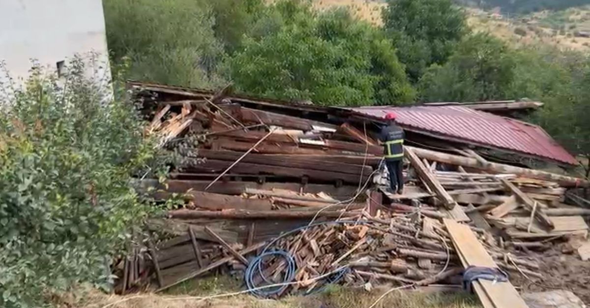 Taşköprü'de Tadilat Sırasında Ev Çöktü: 5 Yaralı