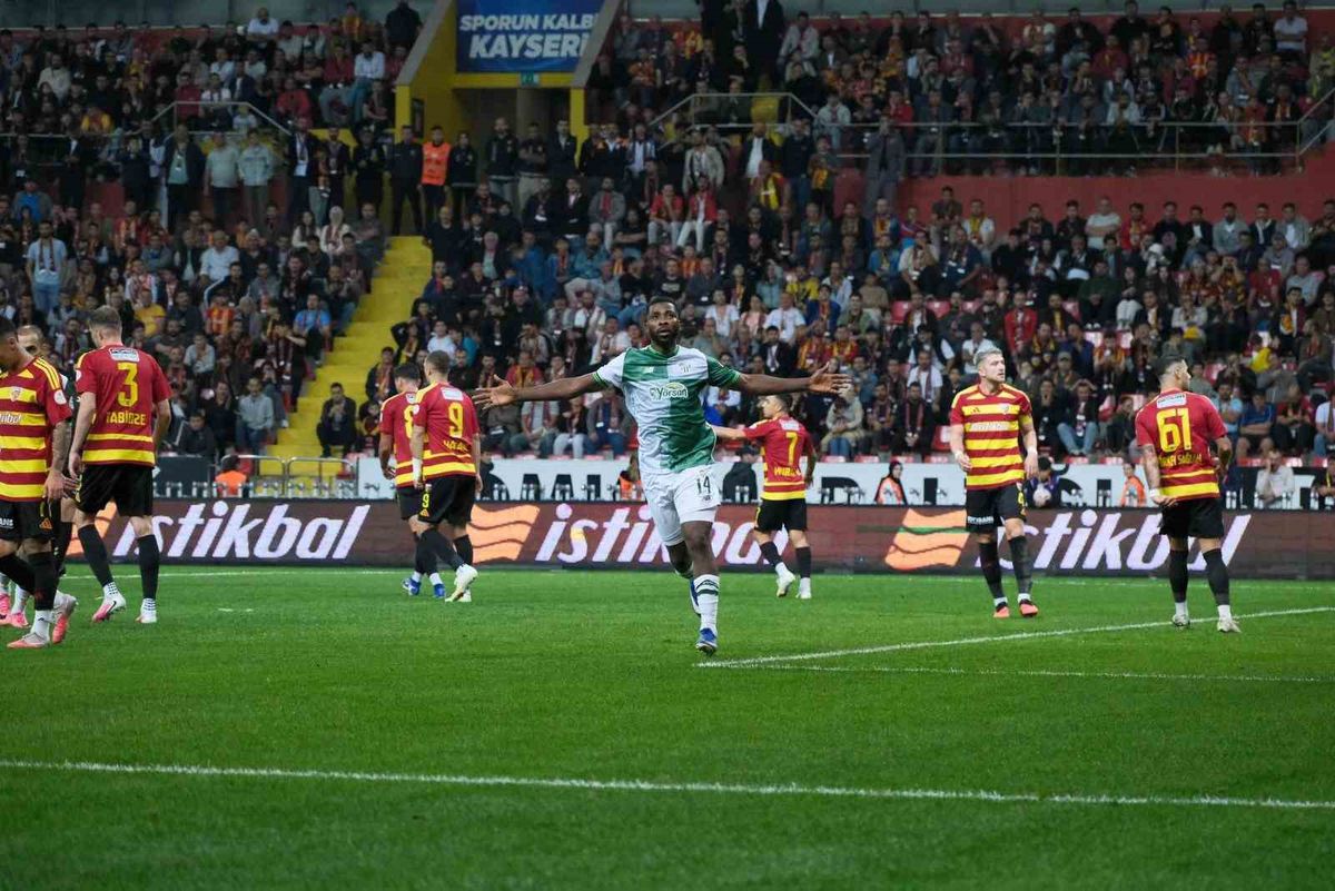 Kayserispor sahasında Bursaspor'a 2-1 mağlup oldu
