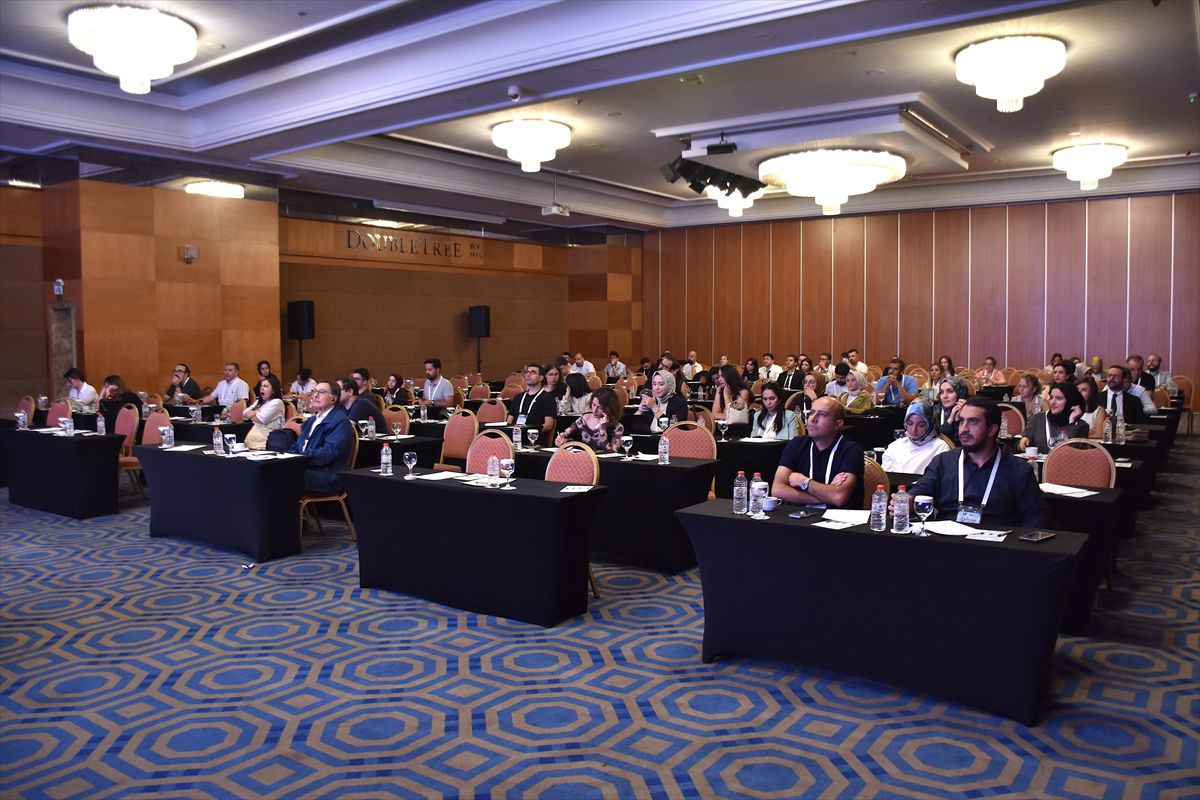 Van'da 12. Fırat Romatoloji Sempozyumu Başladı