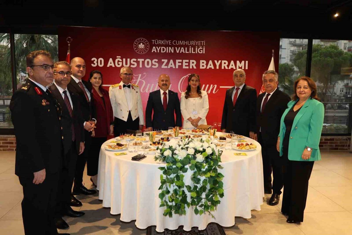 Aydın'da 30 Ağustos Zafer Bayramı Resepsiyonu
