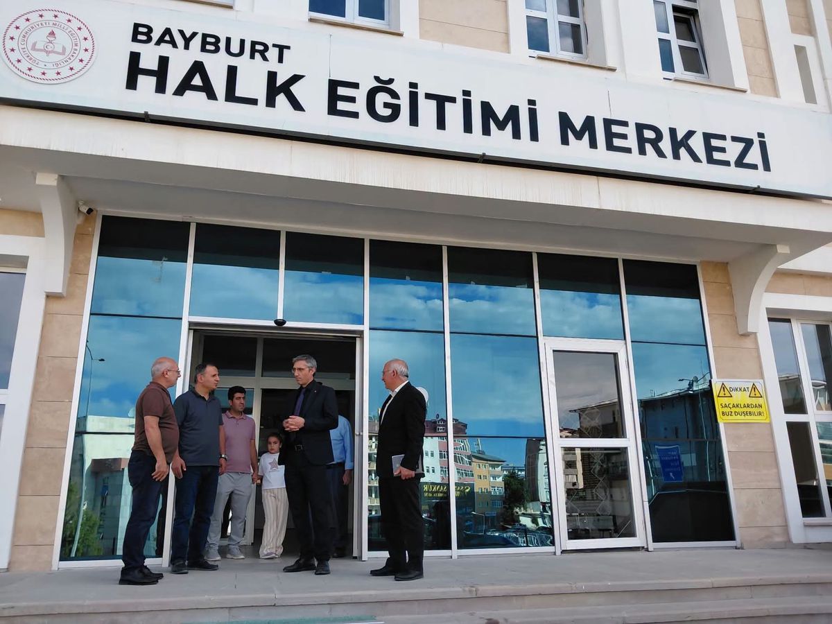 Bayburt'ta 6 okul yeni binasında eğitime hazır