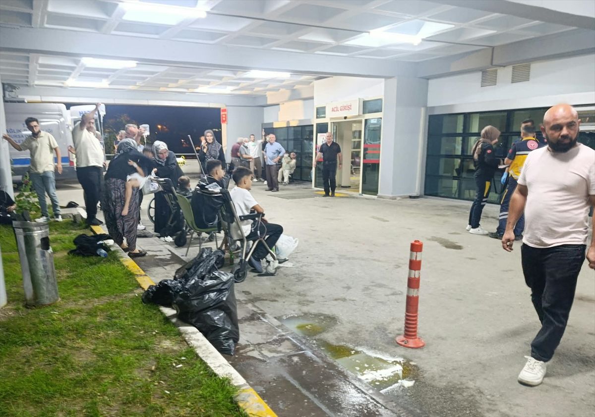 Bursa'da düğün yemeği zehirlenmesi: 100'den fazla kişi hastanede