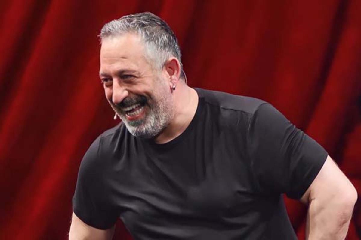 Cem Yılmaz'ın sağlık durumu hakkında yeni gelişme: Espri bile yapıyor