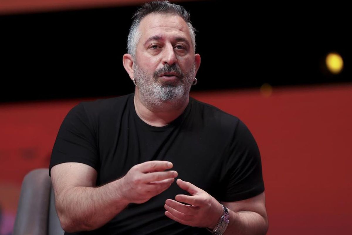 Cem Yılmaz yoğun bakımda! Doktorundan sağlık durumuna ilişkin açıklama