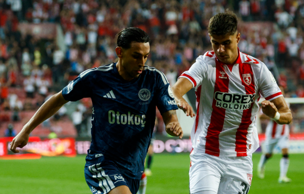 Fenerbahçe, Samsunspor'u 2-0 Mağlup Etti