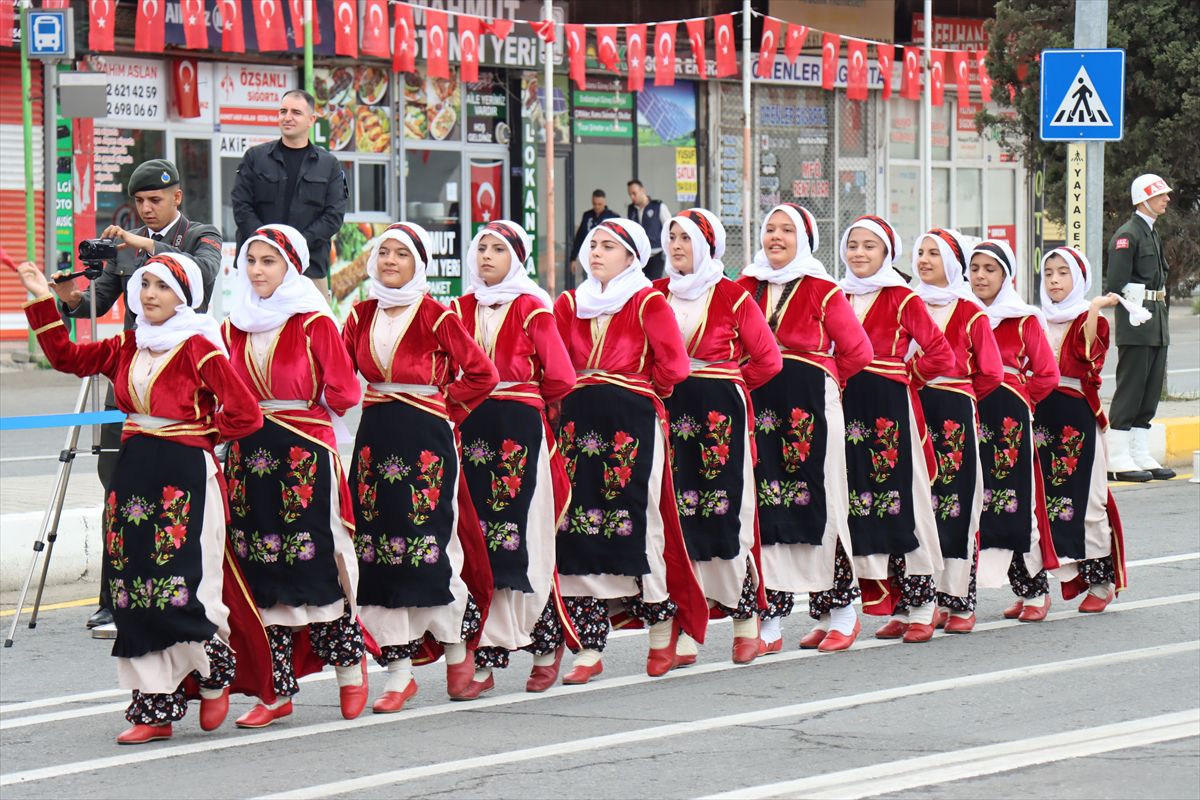 30 Ağustos Zafer Bayramı 5 İlde Törenlerle Kutlandı