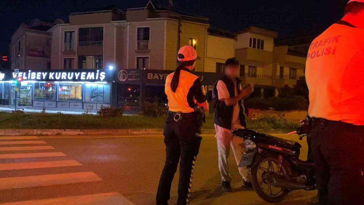 Plakasız motosiklete 90 bin TL ceza