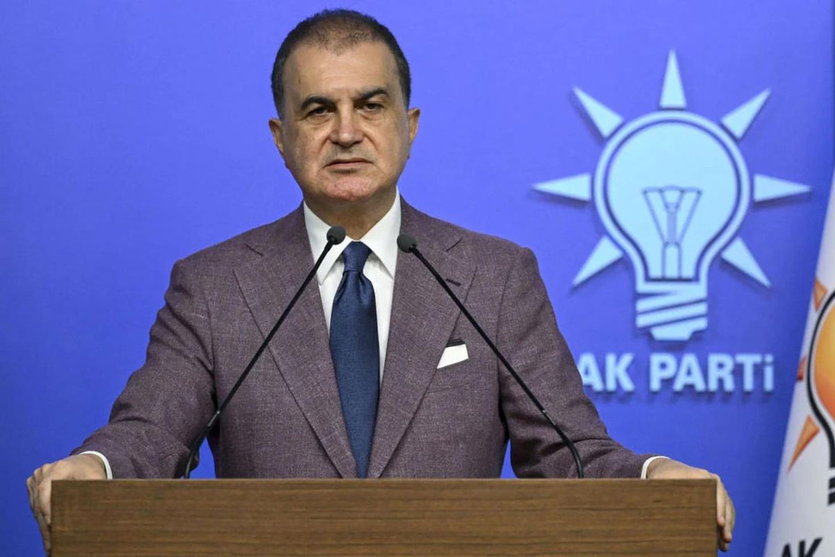 AK Parti Sözcüsü Çelik: Yolcuların kurtarılması için tüm imkanlar seferber edildi