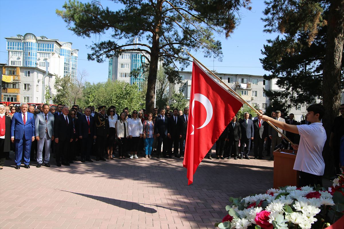 30 Ağustos Zafer Bayramı Bişkek'te Törenle Kutlandı