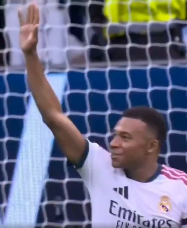 maca damga vuran kare mbappe g 48725831 7962 1 m