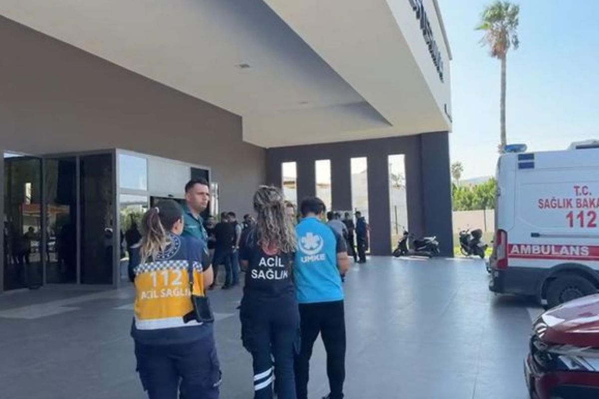 Girne'deki gemi kazası için Türkiye'de hazırlık: Ekipler teyakkuzda
