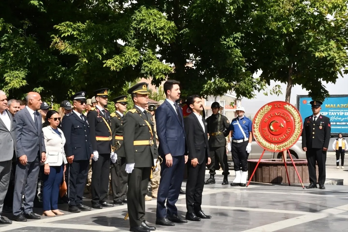 Muş'ta 30 Ağustos Zafer Bayramı coşkuyla kutlandı