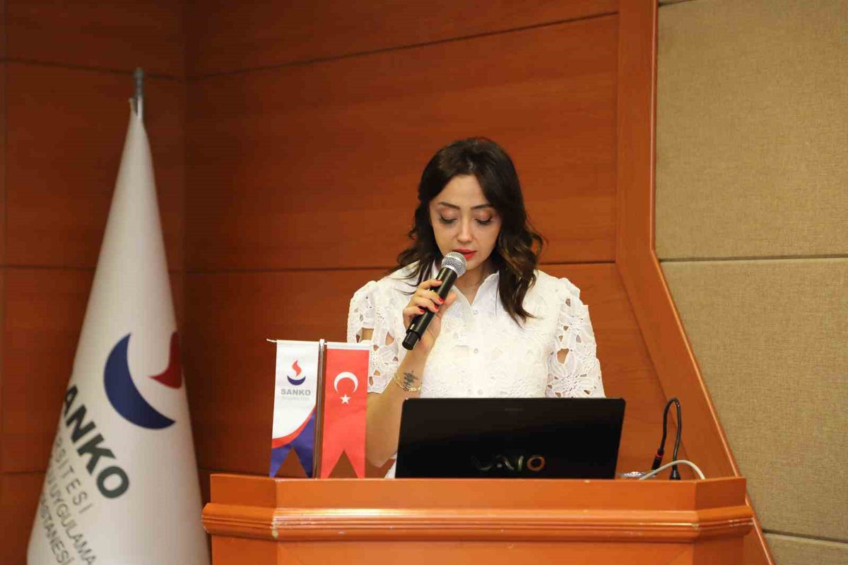 SANKO Üniversitesi'nde 30 Ağustos Zafer Bayramı Töreni ve 'Zaferin Kadın Kahramanları' Sunumu
