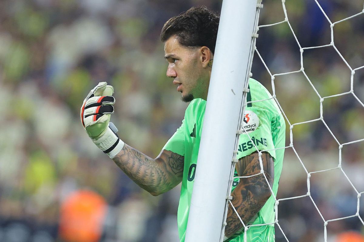 Tam taraftarlarla barış sağladı derken Ederson için olay yaratacak bir iddia