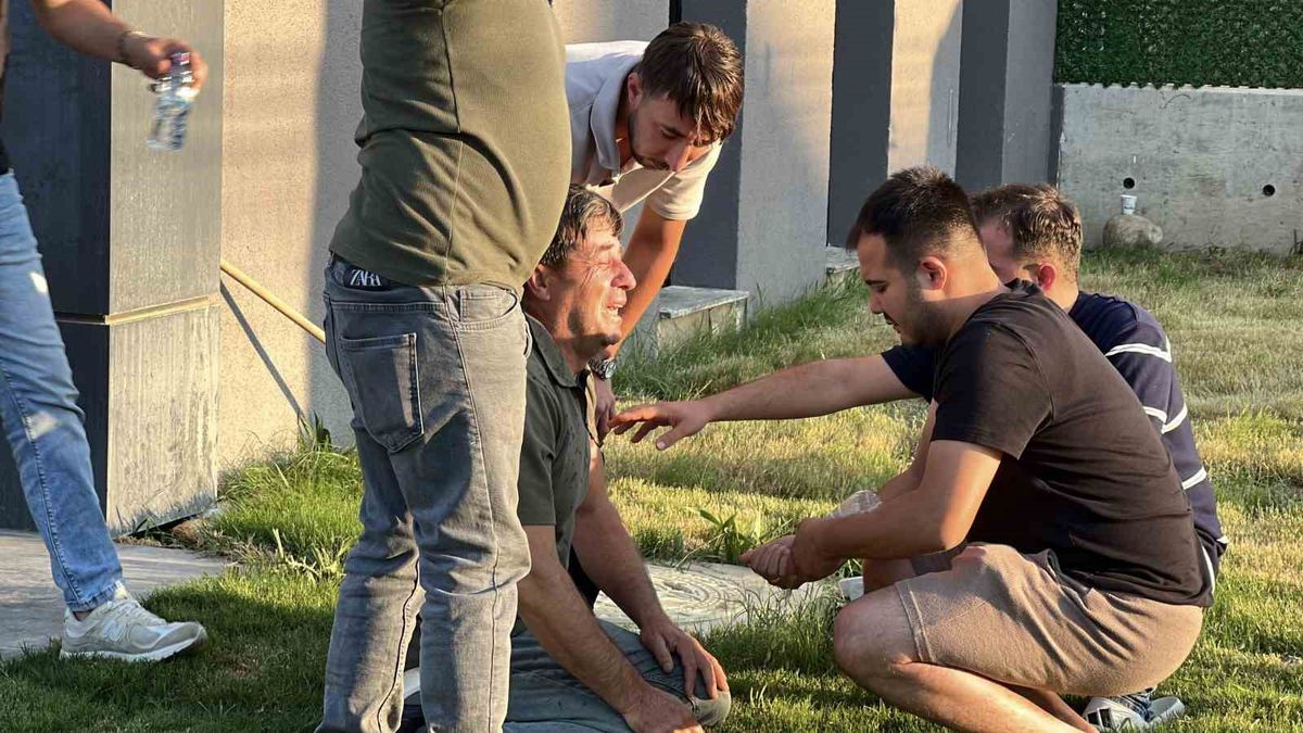 Girne'deki Feribot Kazasında Ailelerin Taşucu'nda Endişeli Bekleyişi