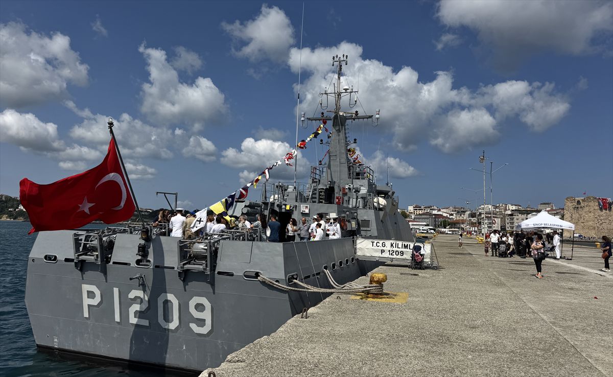 Sinop'ta Zafer Bayramı'nda TCG-KİLİMLİ Gemisi Ziyarete Açıldı
