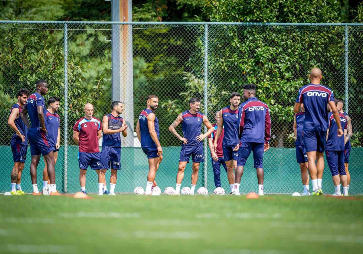 Trabzonspor Diyarbakır'a gitti: Amedspor maçı için 20 kişilik kafileyle yola çıktı