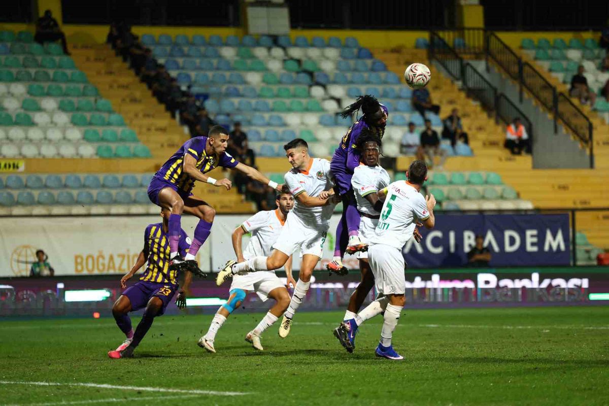Eyüpspor, Alanyaspor'u 2-1 Yendi