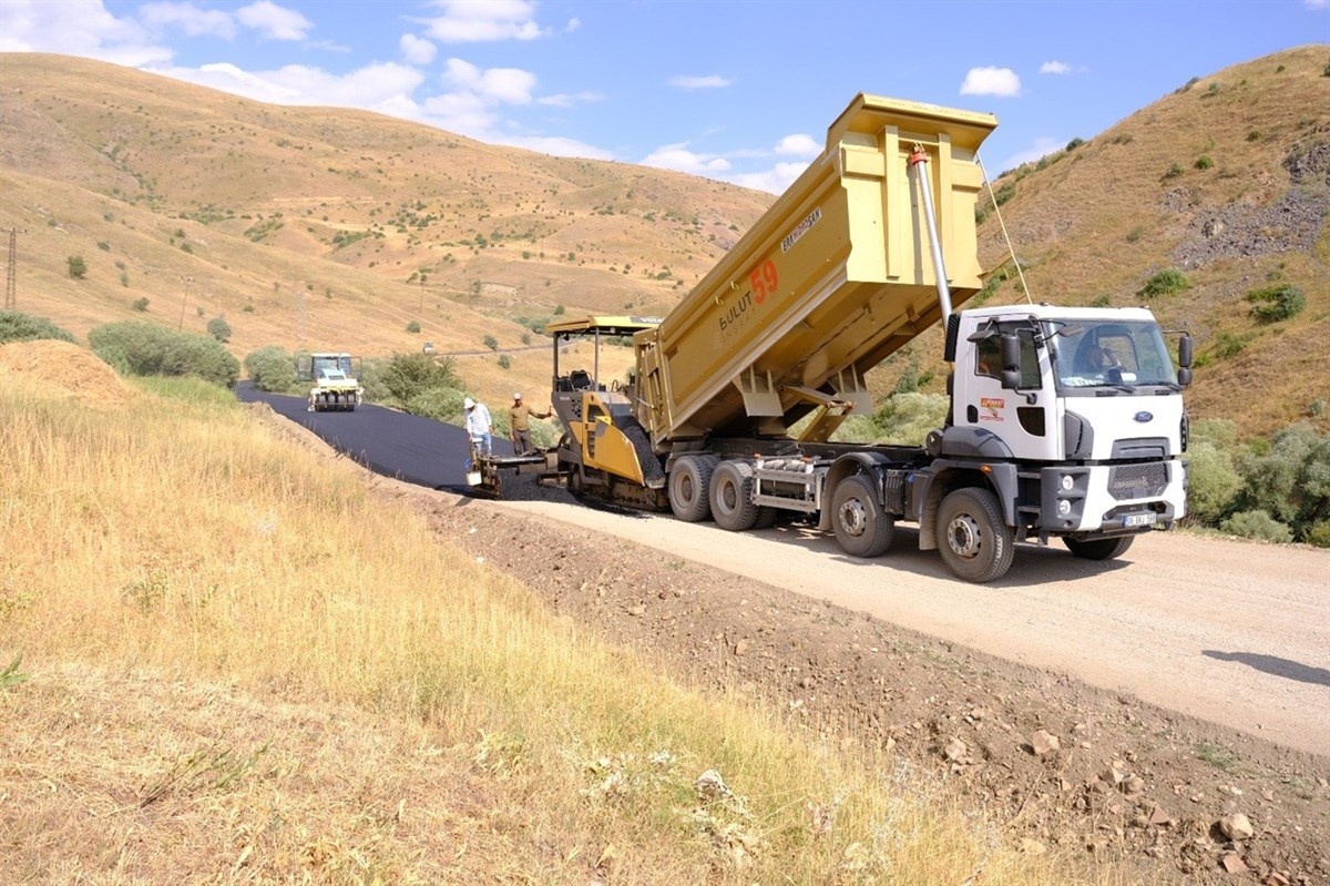Ağrı'da KÖYDES Yatırımları Sürüyor