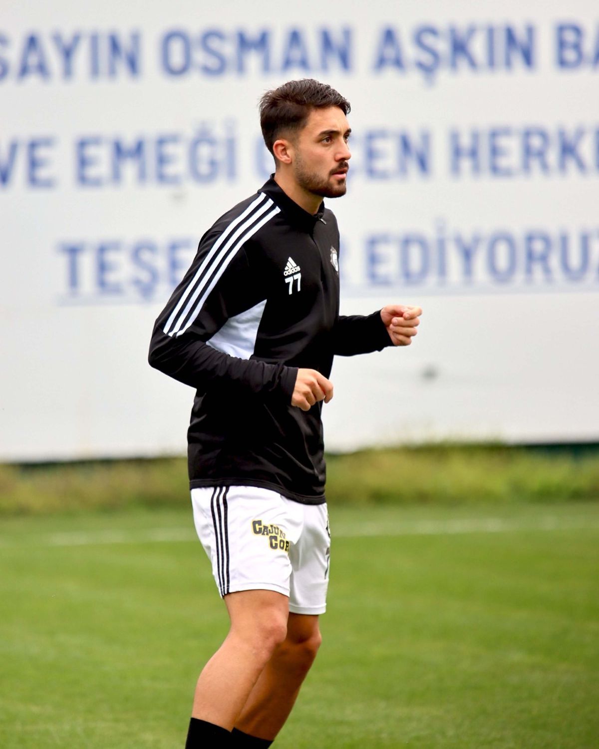 Altay'da Onur Efe yuvaya dönmüyor, Gaziemir Spor'la yola devam