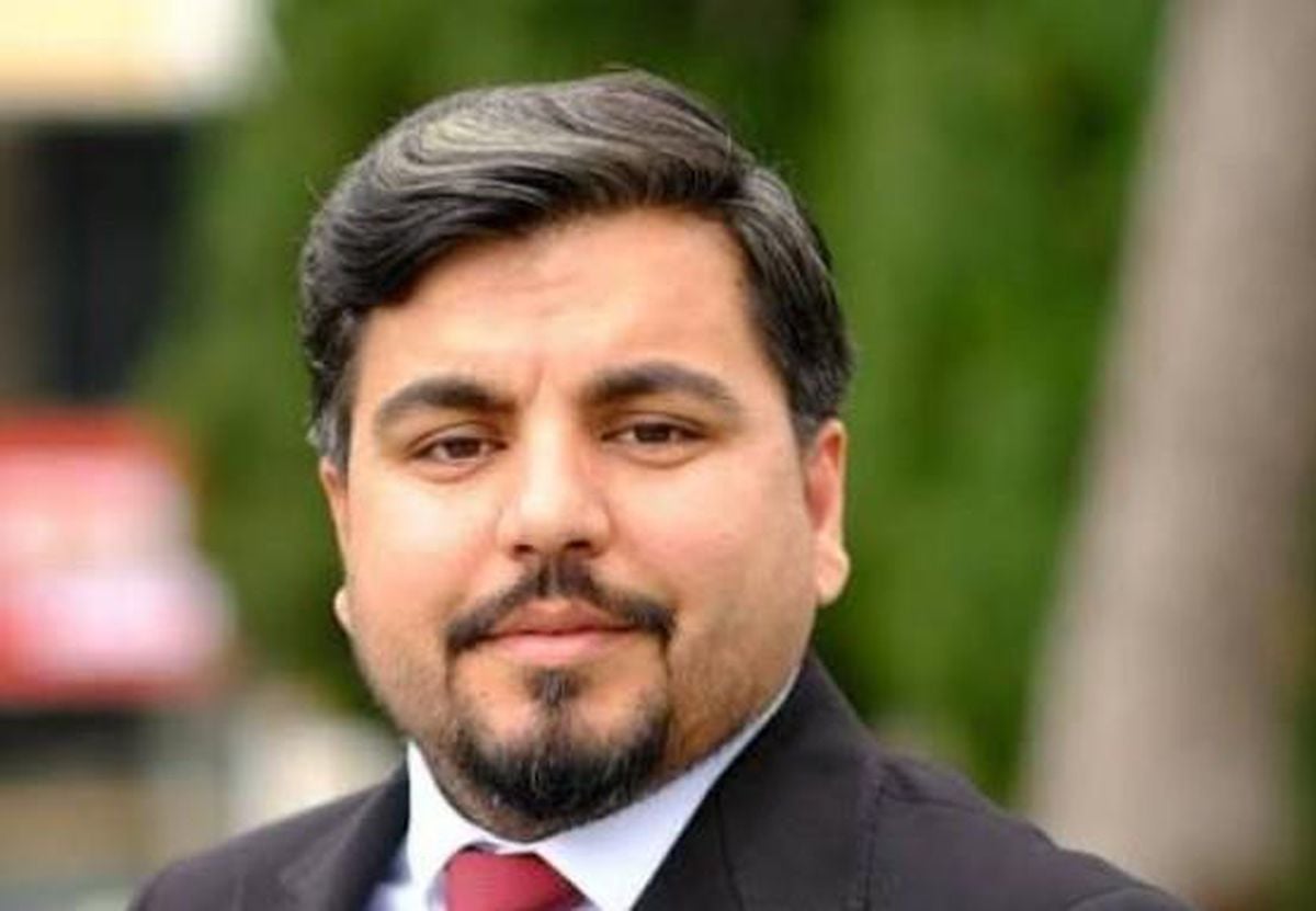 Arif Kocabıyık kimdir, Arif Kocabıyık hangi partili?