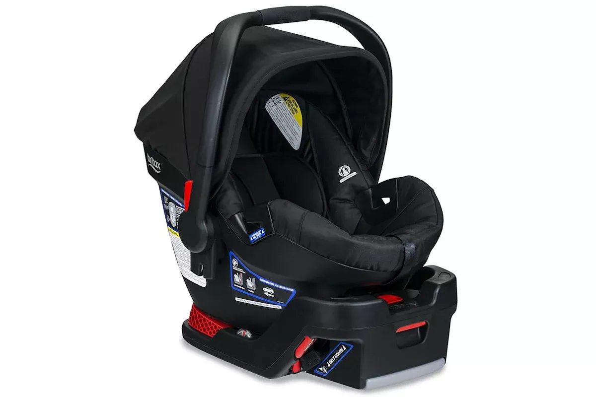 Britax 14 binden fazla çocuk oto koltuğunu geri çağırdı