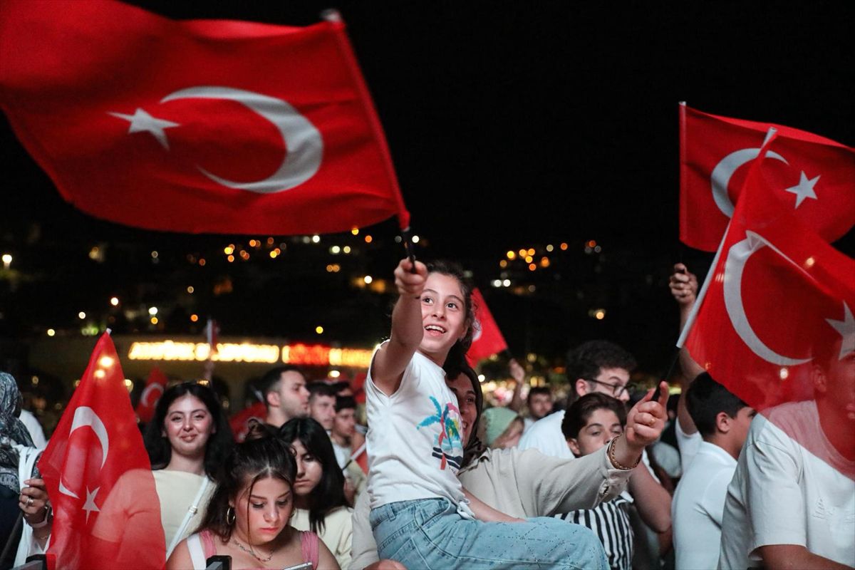 Bursa'da 30 Ağustos Zafer Bayramı çeşitli etkinliklerle kutlandı