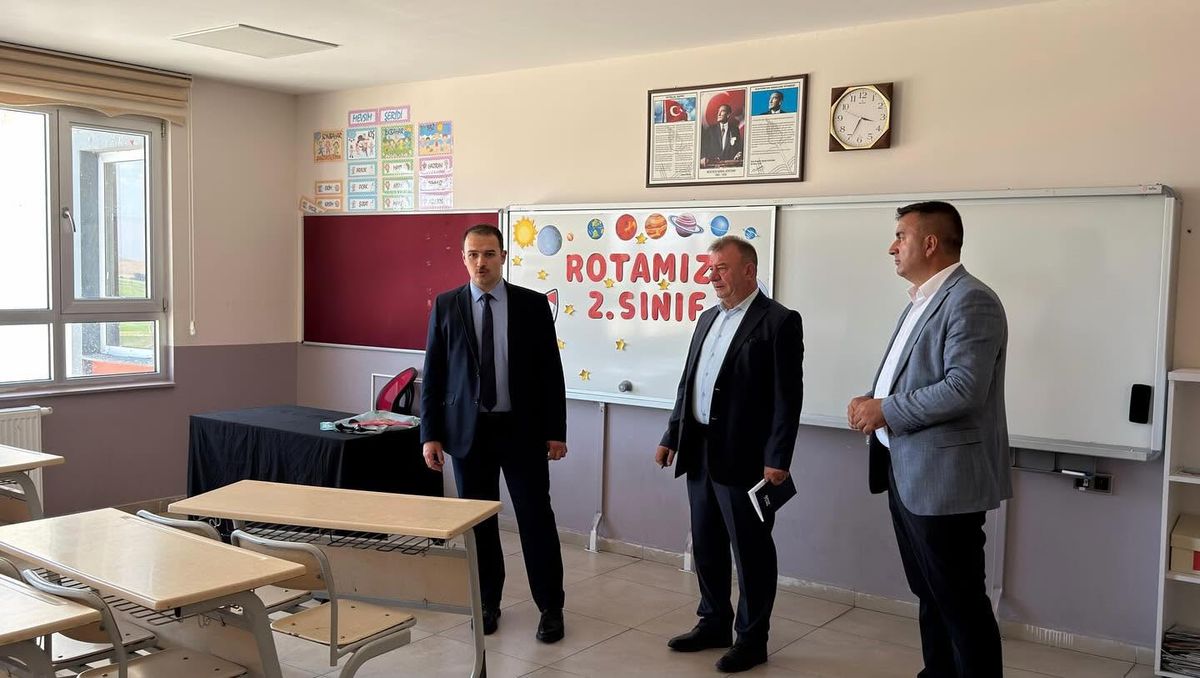 Demirözü Kaymakamı Okullarda Hazırlıkları İnceledi