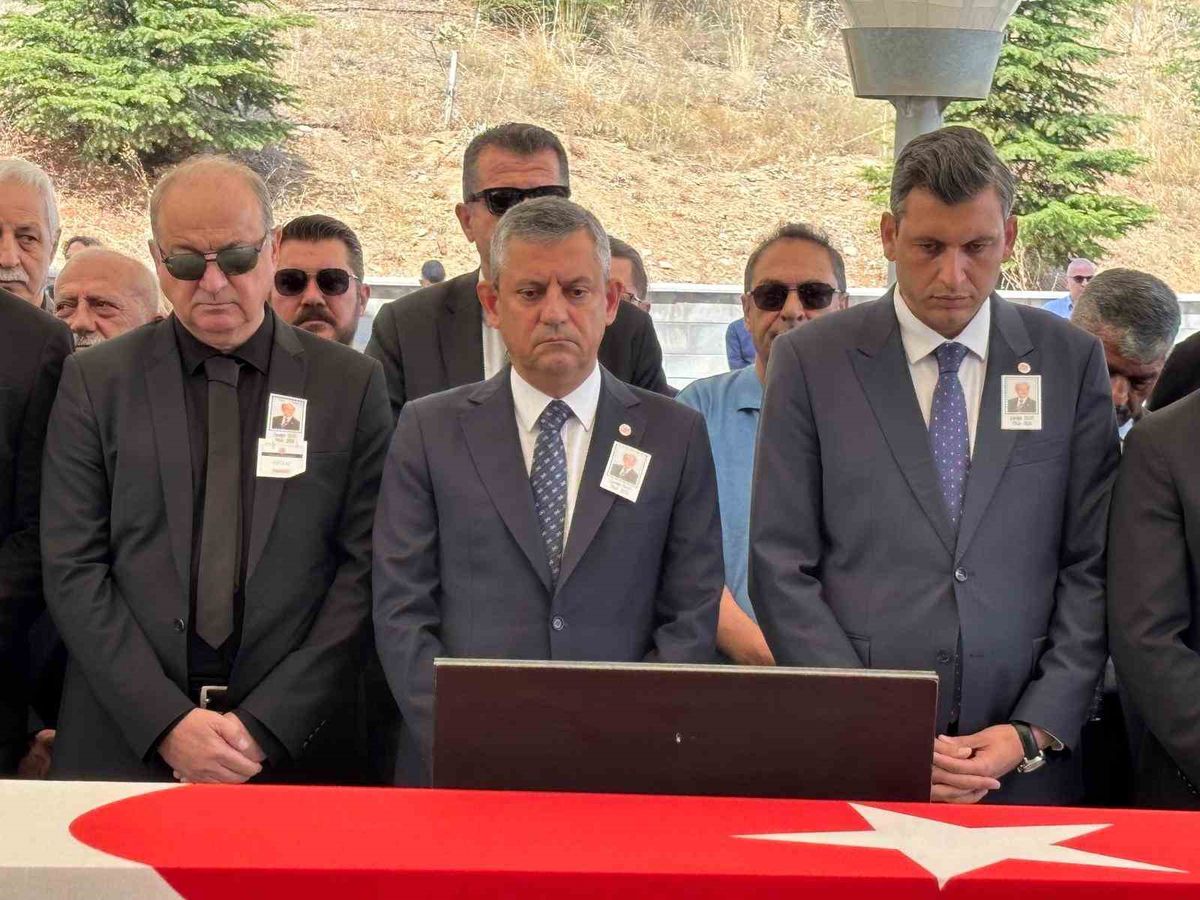 Eski Vekil Selvi Son Yolculuğuna Uğurlandı