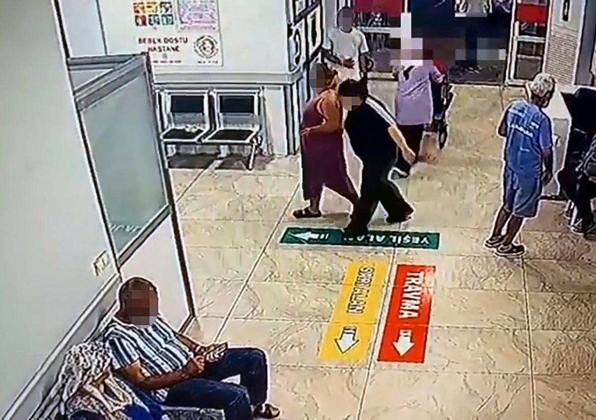 Erdemli'de Çöp Kutusunda Bebek Bulundu: 16 Yaşındaki Anne Tutuklandı